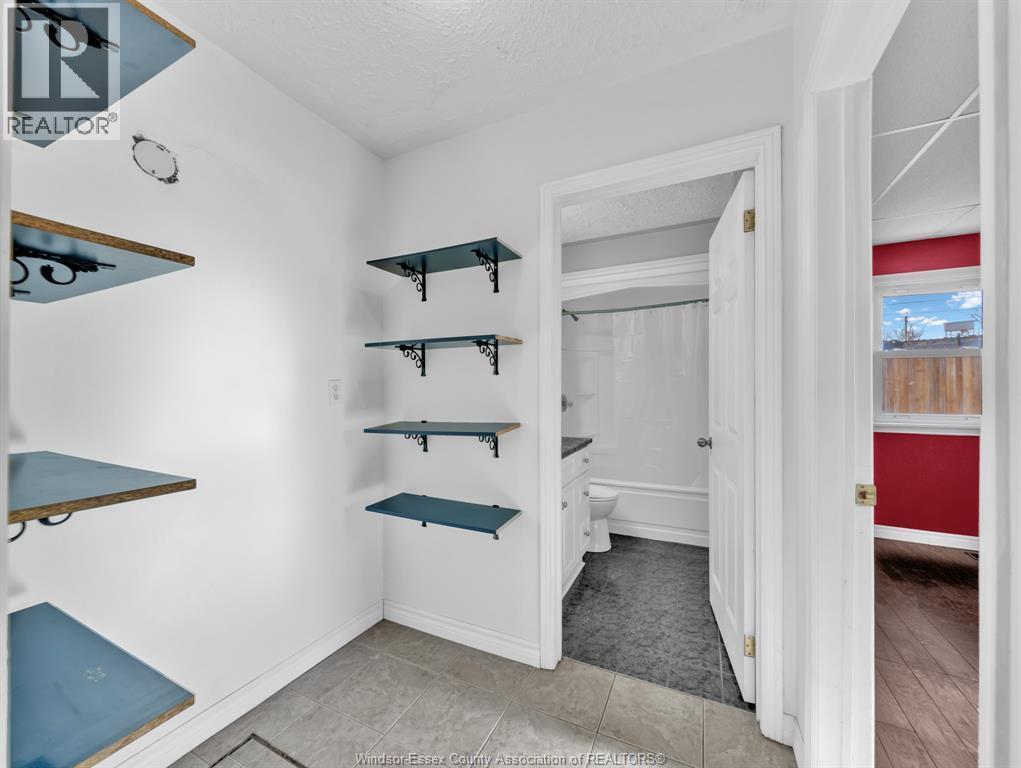 49 Delta, Harrow, Ontario N0R 1G0 - Photo 13 - 25031635