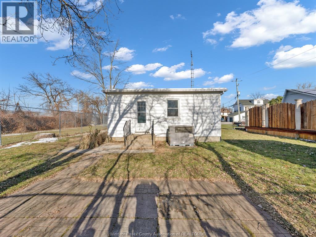 49 Delta, Harrow, Ontario N0R 1G0 - Photo 29 - 25031635