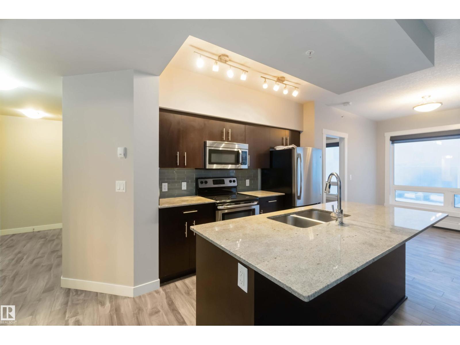 #602 10226 104 St Nw, Edmonton, Alberta T5J 1B8 - Photo 8 - E4467865