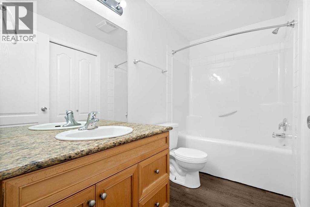 212 Sunrise Terrace Ne, High River, Alberta T1V 0C2 - Photo 6 - A2269662