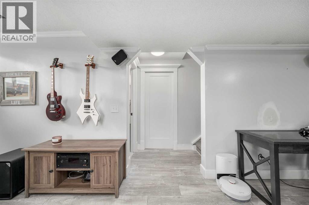 18 Cimarron Grove Bay, Okotoks, Alberta T1S 2H3 - Photo 34 - A2270676