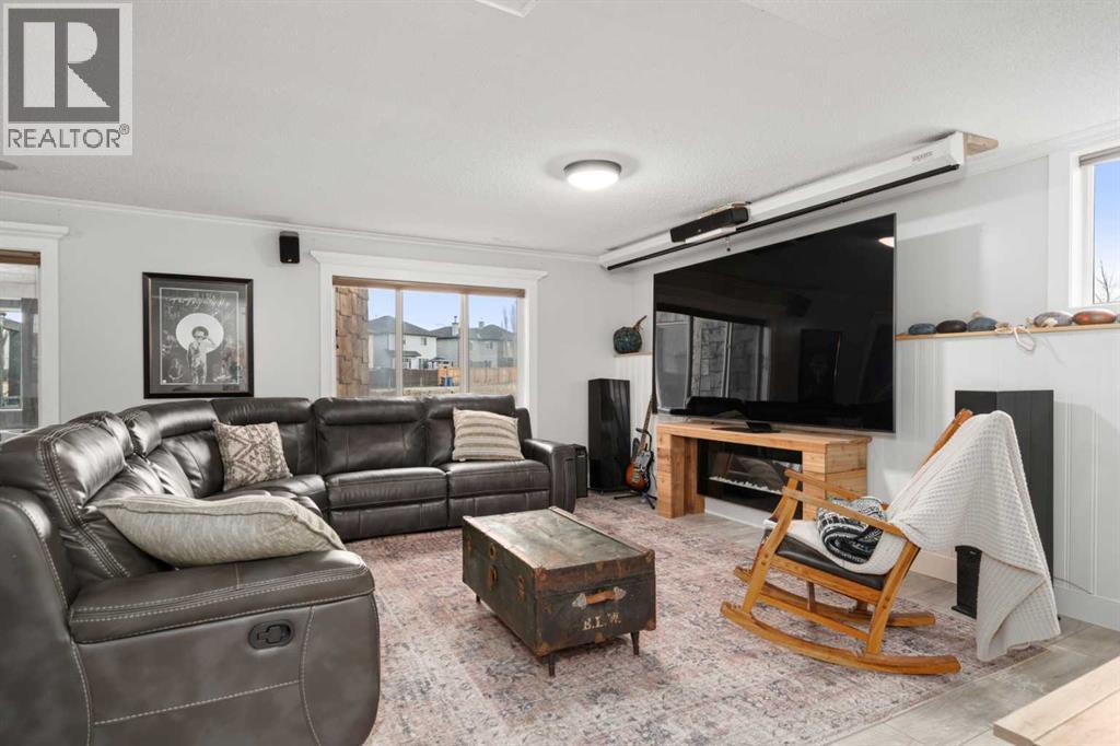 18 Cimarron Grove Bay, Okotoks, Alberta T1S 2H3 - Photo 37 - A2270676