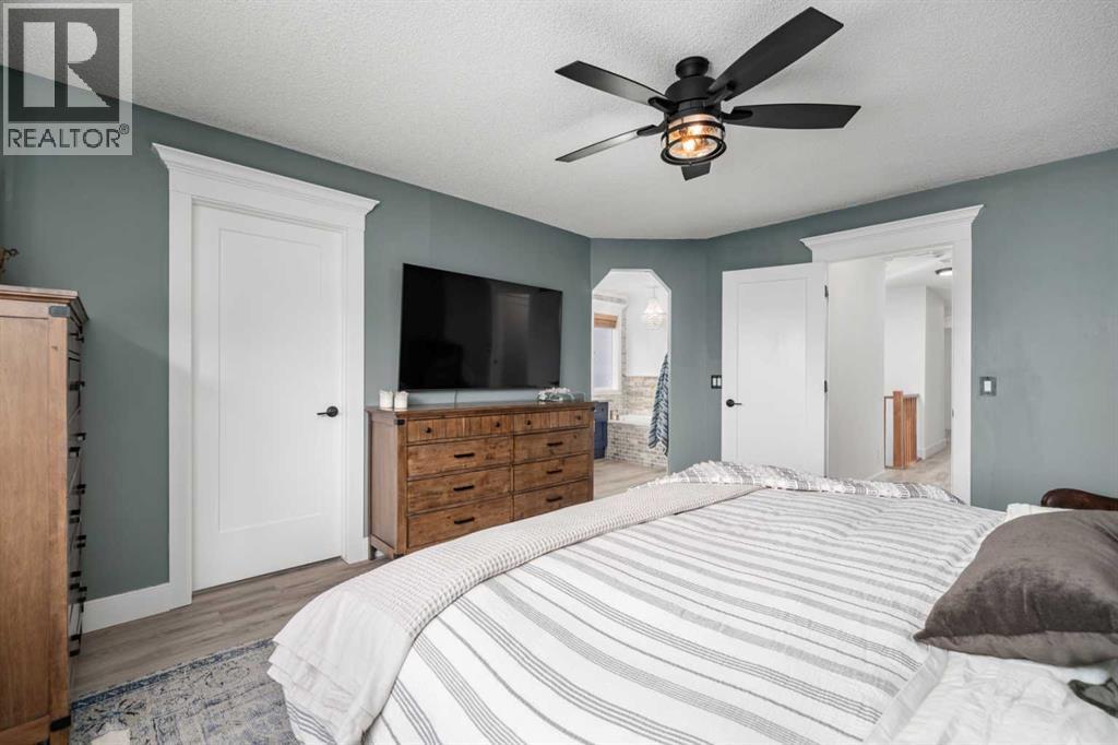 18 Cimarron Grove Bay, Okotoks, Alberta T1S 2H3 - Photo 22 - A2270676