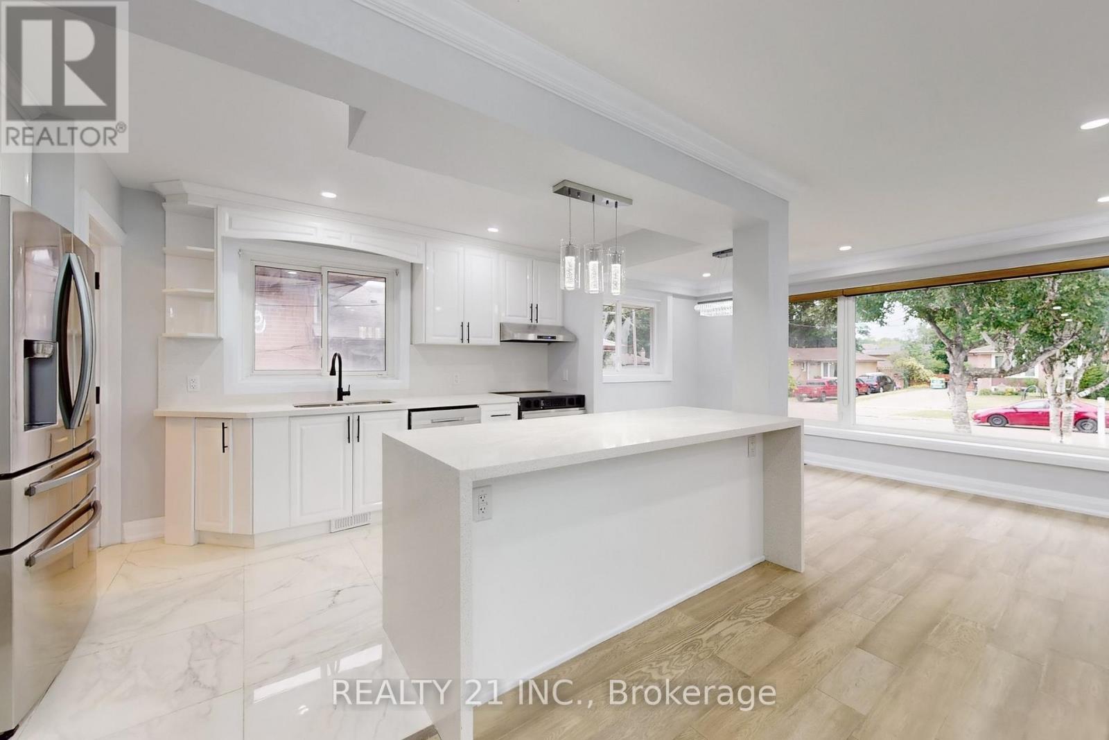 7 Stoney Creek Drive, Toronto, Ontario  M1E 3L2 - Photo 12 - E12632134