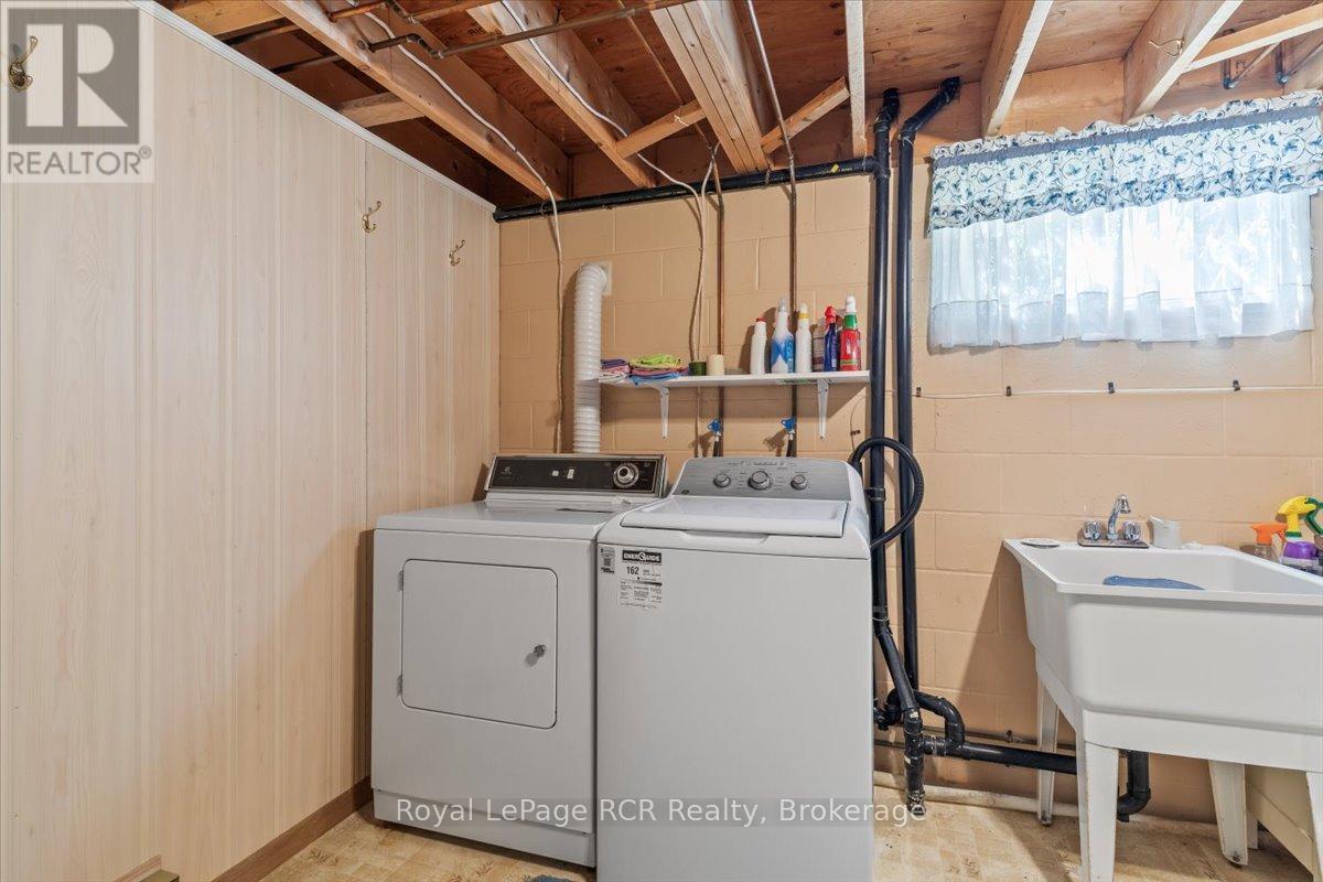 29 2nd Street Crescent, Hanover, Ontario  N4N 3R3 - Photo 16 - X12370850