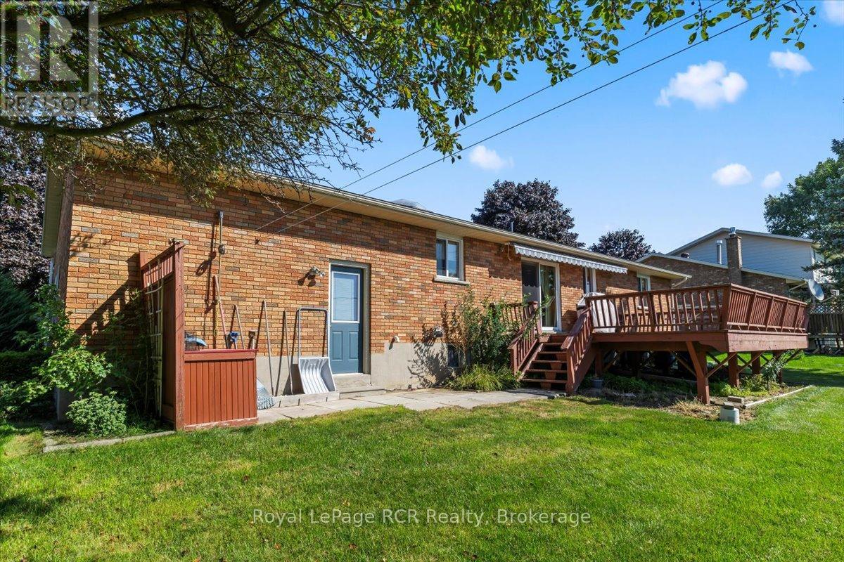 29 2nd Street Crescent, Hanover, Ontario  N4N 3R3 - Photo 21 - X12370850