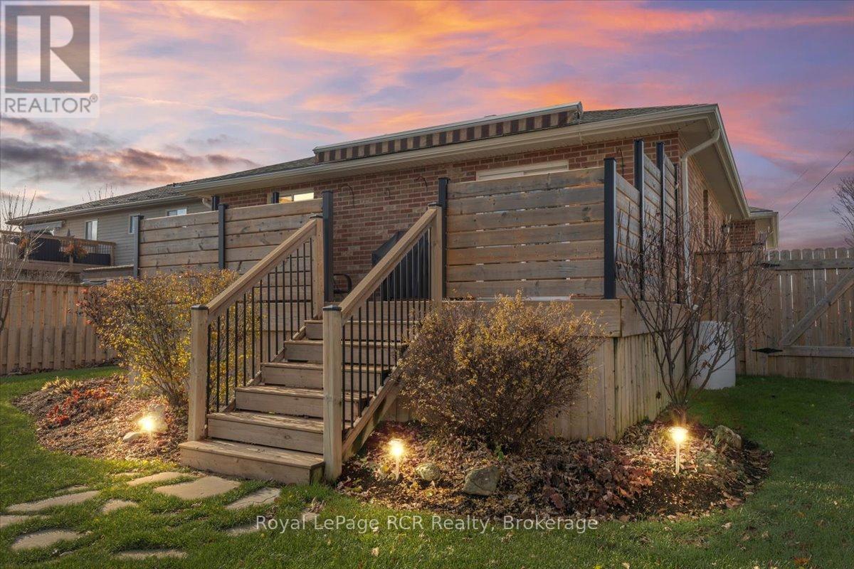 219 16th Avenue Crescent, Hanover, Ontario N4N 3V3 - Photo 36 - X12559394