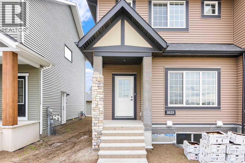 1029 Reynolds Crescent Sw, Airdrie, Alberta  T4B 5L8 - Photo 2 - A2200715