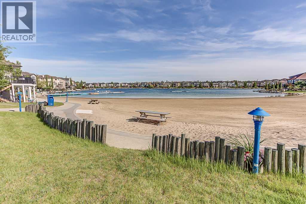 70 Crystal Shores Cove, Okotoks, Alberta  T1S 2B4 - Photo 36 - A2260860