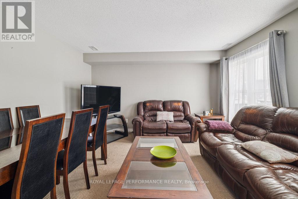 8 - 474 Clearbrook Drive, Ottawa, Ontario  K2J 5X5 - Photo 8 - X12632164