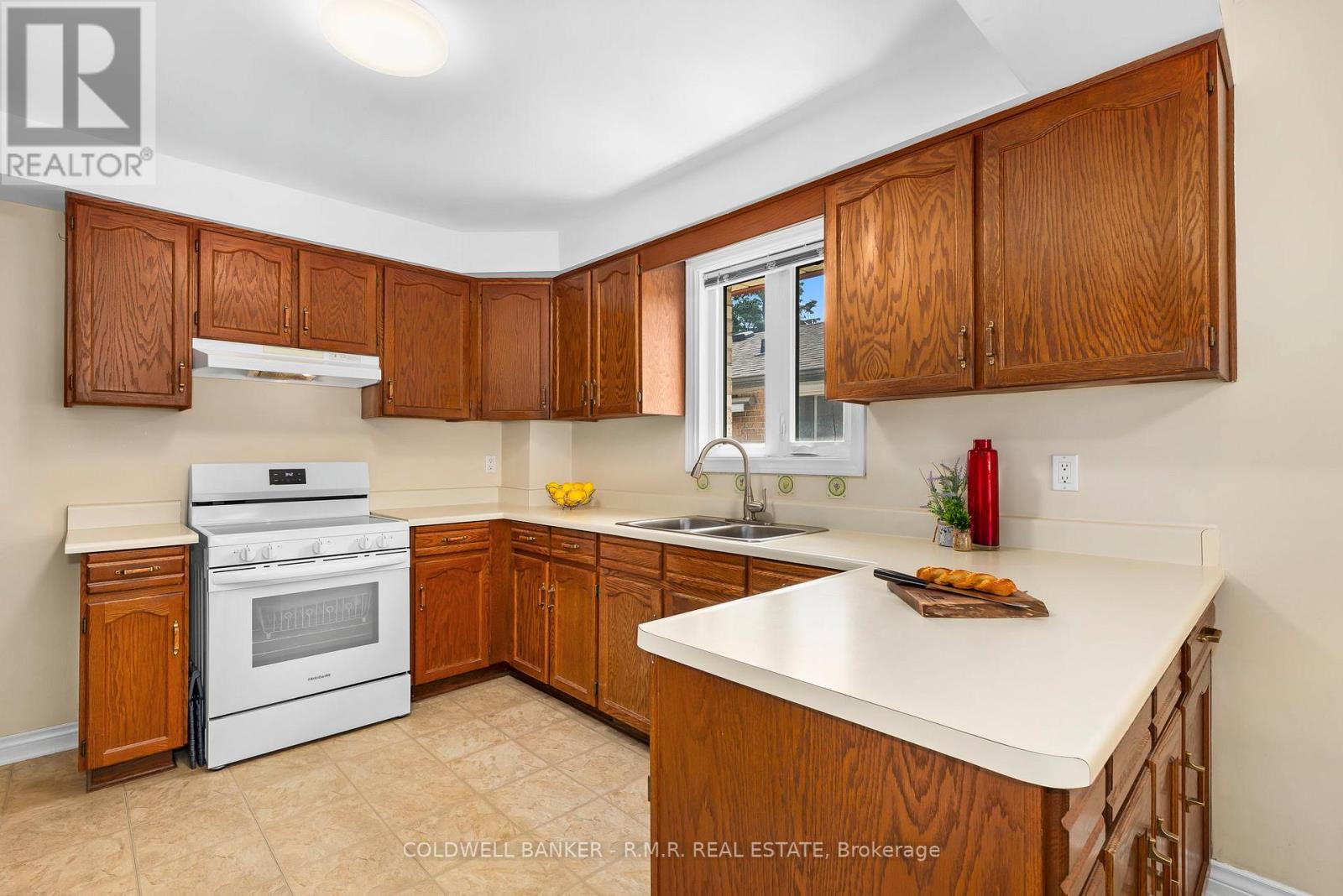 39 Ewen Drive, Uxbridge, Ontario  L9P 1L5 - Photo 13 - N12381192