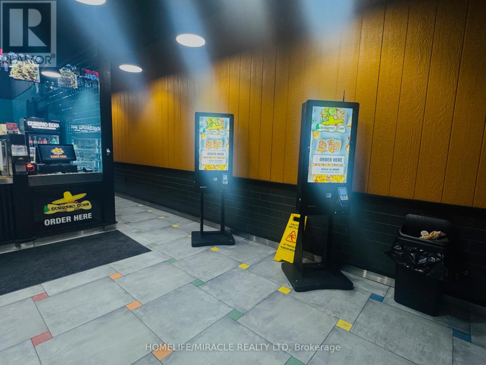 104 - 5 Rossland Road E, Ajax, Ontario  L1Z 0T4 - Photo 8 - E12631942