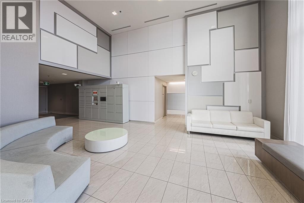 2081 Fairview Street Unit# 2001, Burlington, Ontario  L7R 0E4 - Photo 3 - 40793549