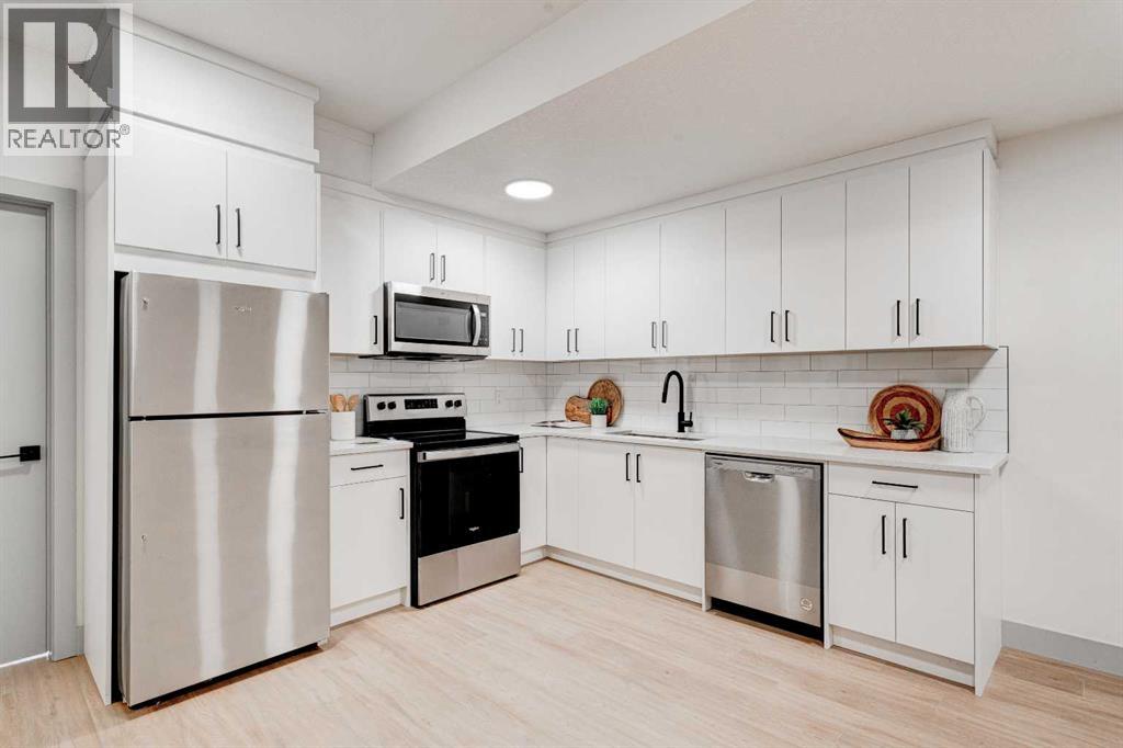 4615 82 Street Nw, Calgary, Alberta  T3B 2P8 - Photo 36 - A2267446