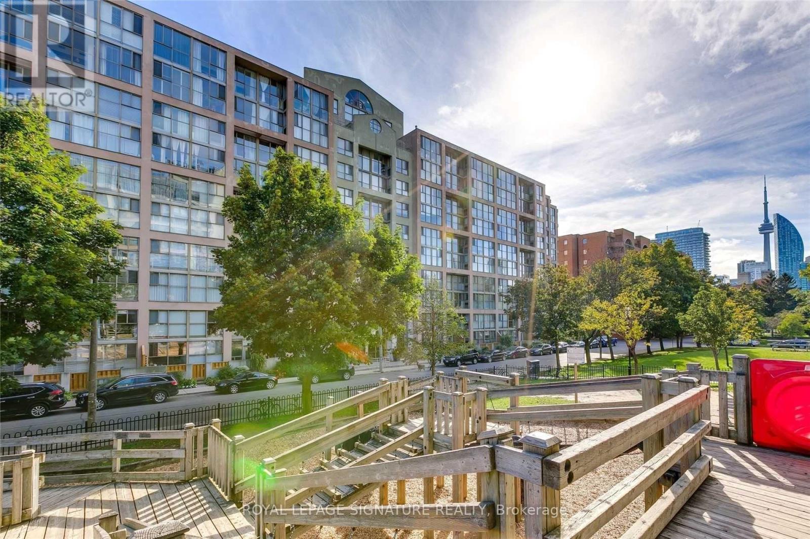 302 - 65 SCADDING AVENUE, Toronto, Ontario