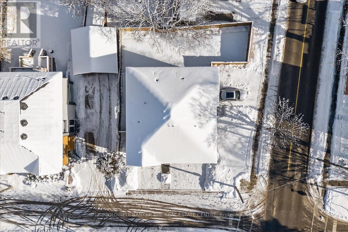 Unit 2 - 361 Queen Street, Newmarket, Ontario  L3Y 2G7 - Photo 47 - N12632162