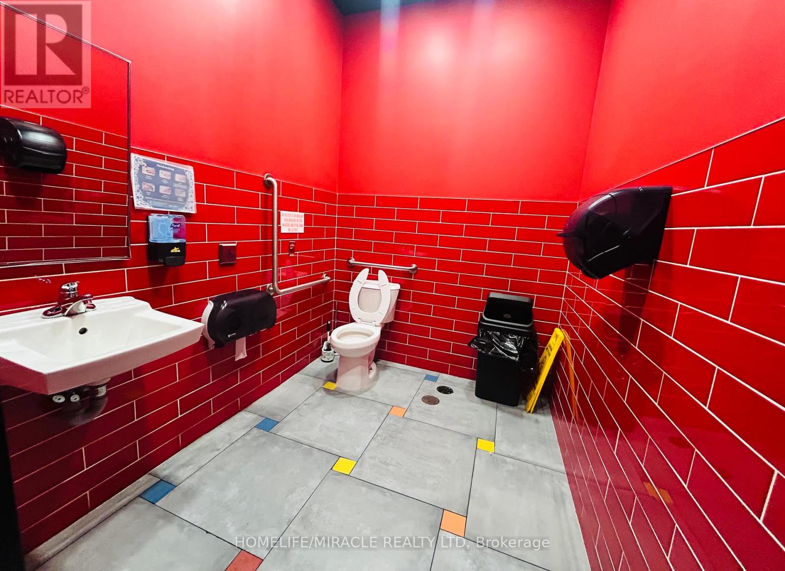 104 - 5 Rossland Road E, Ajax, Ontario  L1Z 0T4 - Photo 18 - E12631942