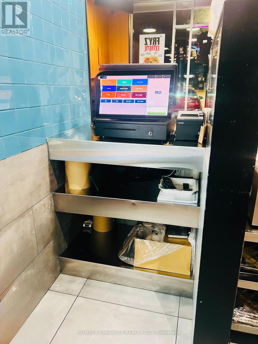 104 - 5 Rossland Road E, Ajax, Ontario  L1Z 0T4 - Photo 20 - E12631942