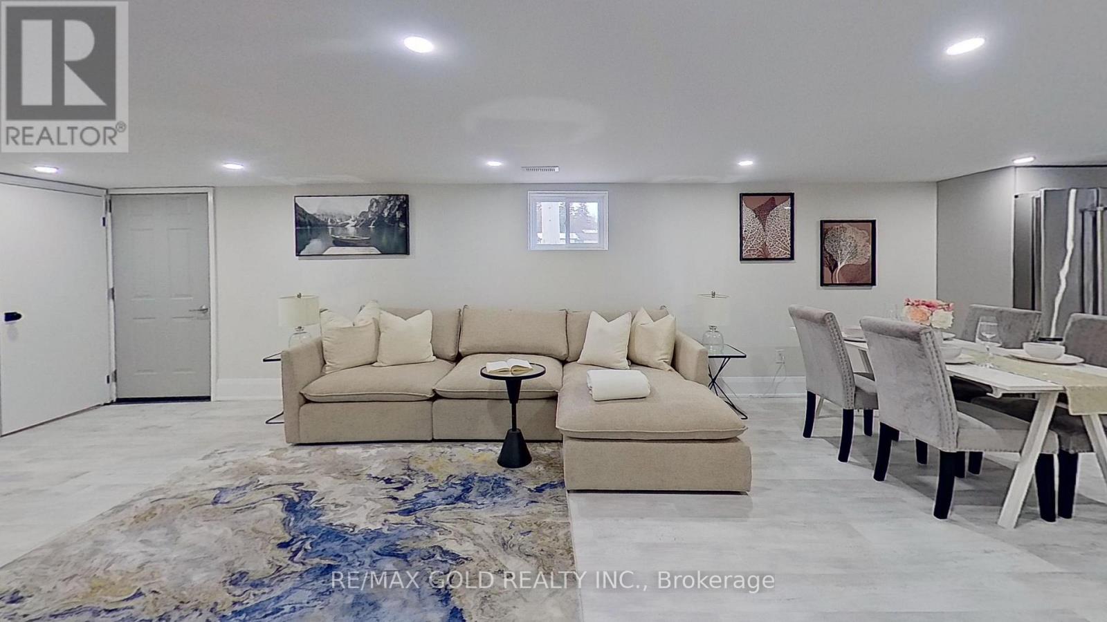 128 Premium Way, Mississauga, Ontario  L5B 1A2 - Photo 8 - W12632176