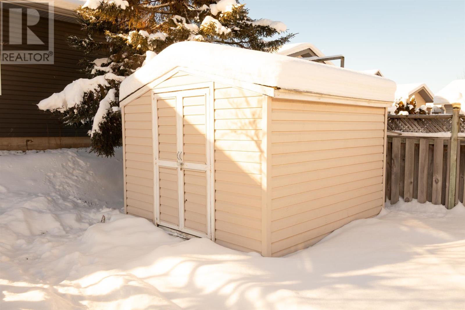 61 Muriel Dr, Sault Ste. Marie, Ontario  P6A 6X4 - Photo 6 - SM253470