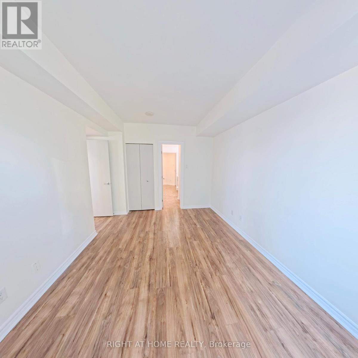 1901 - 234 Rideau Street, Ottawa, Ontario K1N 0A9 - Photo 17 - X12632210