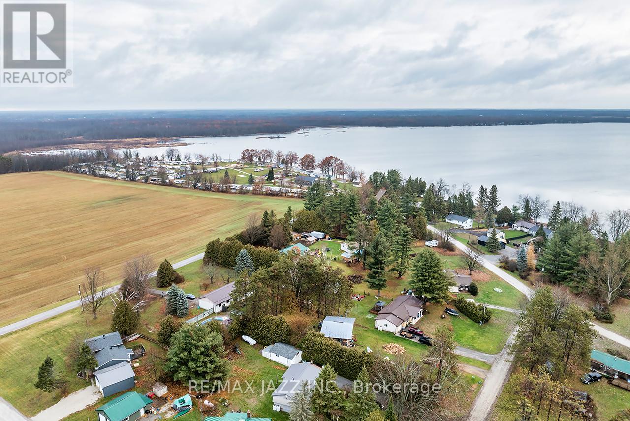 134 Day Drive, Kawartha Lakes, Ontario  L3V 6H5 - Photo 44 - X12568930
