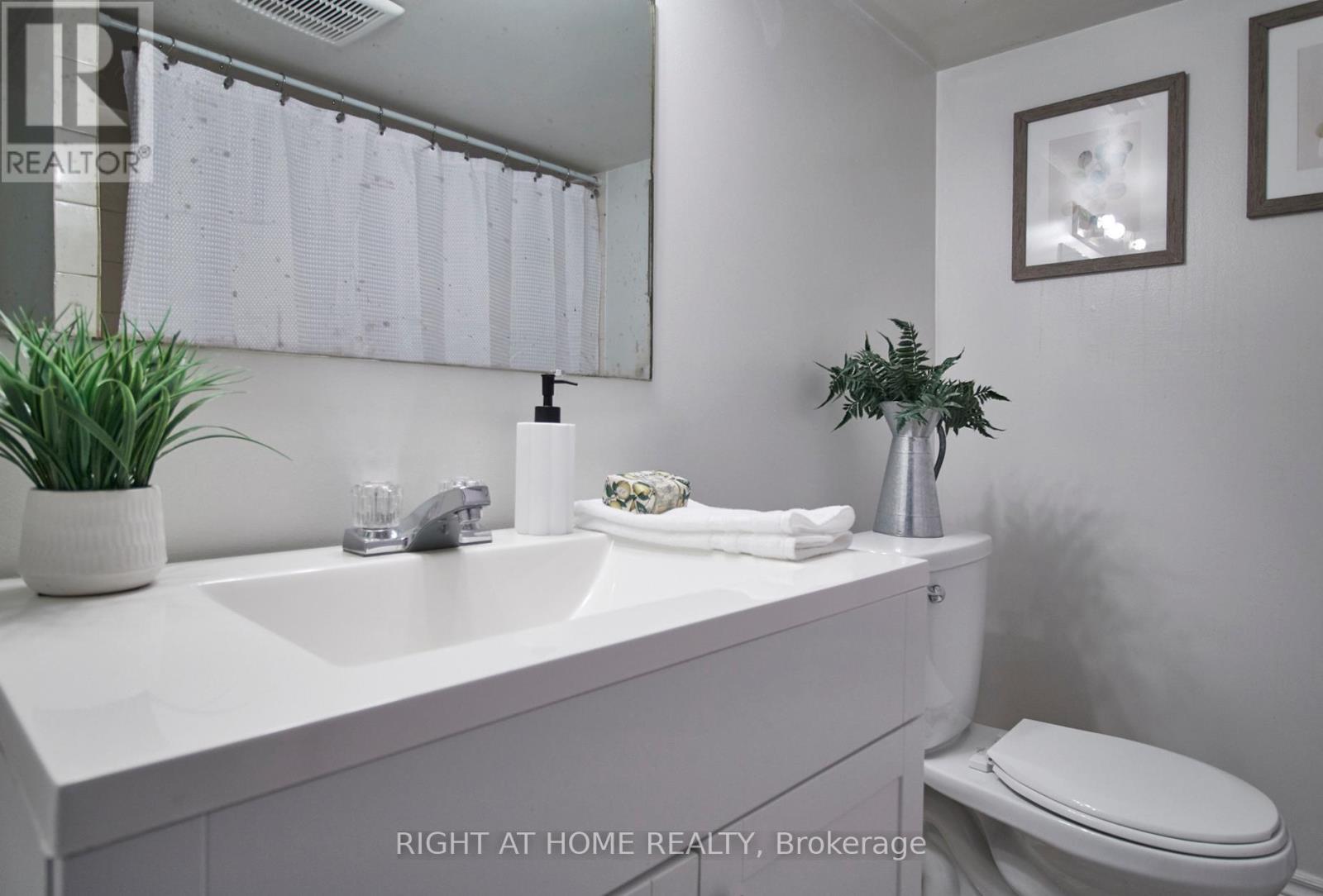 Main - 124 Agnes Street, Oshawa, Ontario  L1G 1V4 - Photo 12 - E12632208