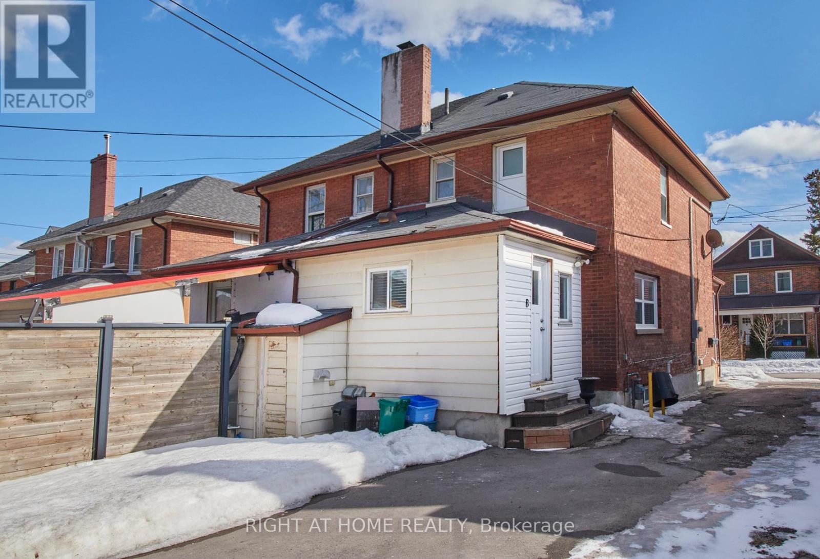 Main - 124 Agnes Street, Oshawa, Ontario  L1G 1V4 - Photo 3 - E12632208