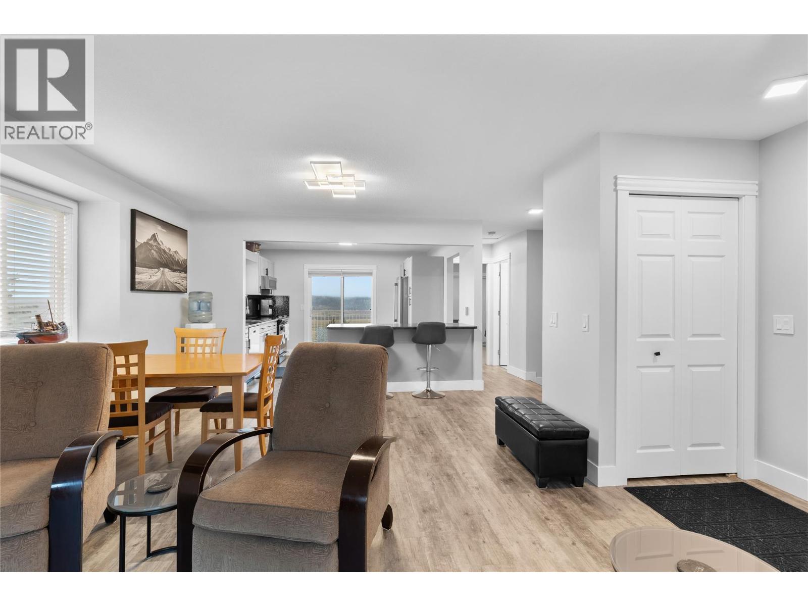 6427 Spencer Road, Kelowna, British Columbia  V1X 7T6 - Photo 13 - 10365587