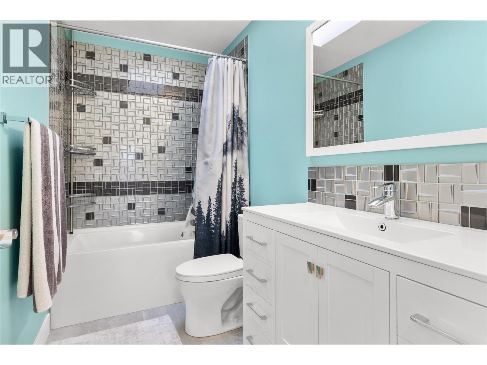 6427 Spencer Road, Kelowna, British Columbia  V1X 7T6 - Photo 39 - 10365587