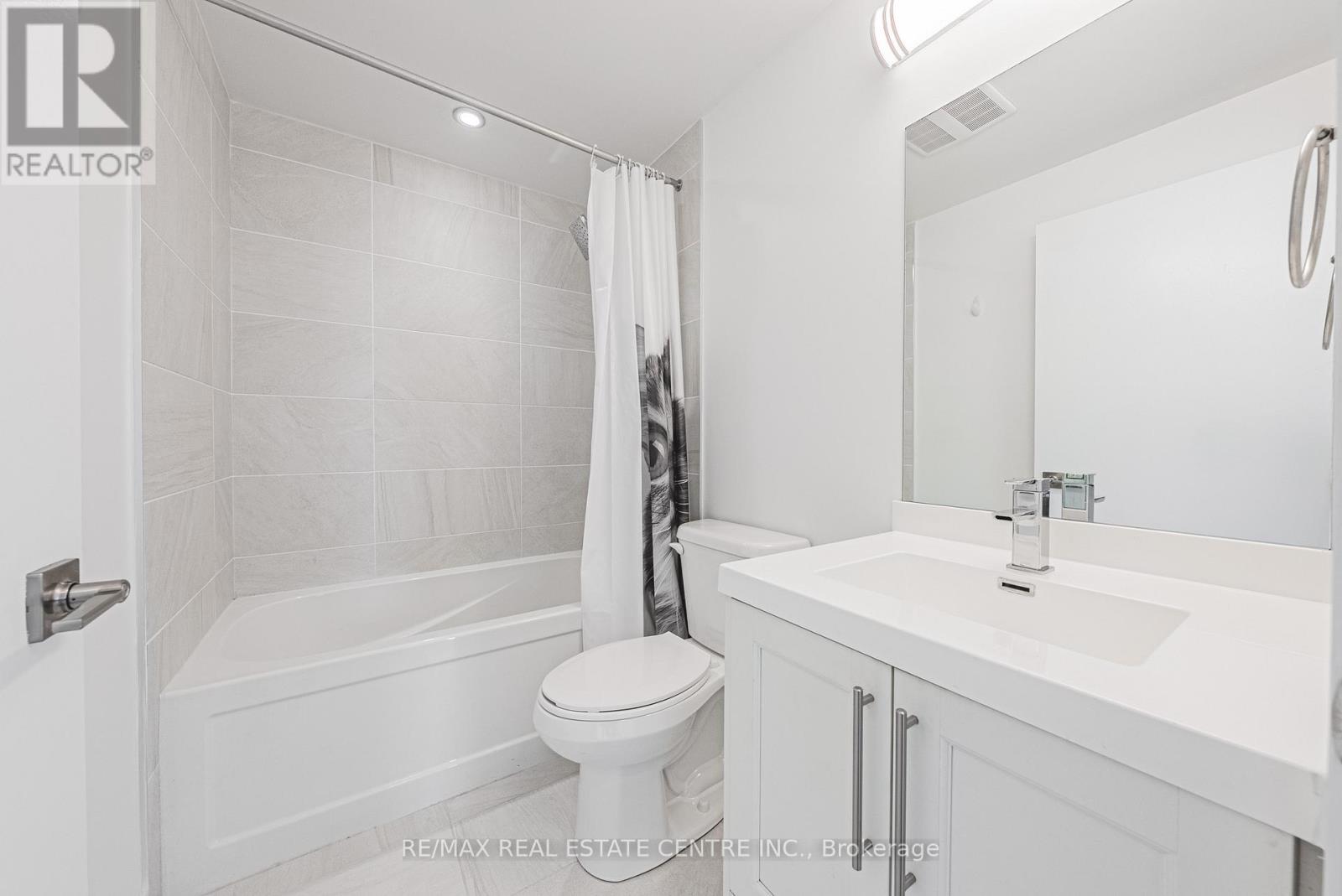 2001 - 2081 Fairview Street, Burlington, Ontario  L7R 0E4 - Photo 16 - W12632214