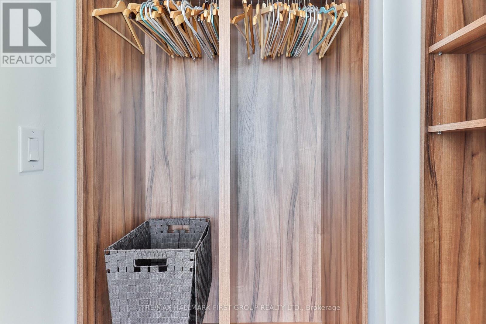 2402 - 488 University Avenue, Toronto, Ontario  M5G 0C1 - Photo 30 - C12632242