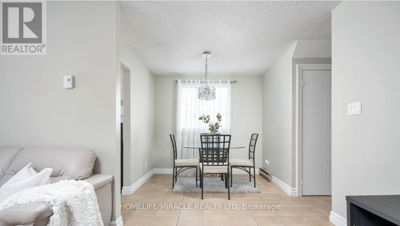 44 Glovers Road, Oshawa, Ontario  L1G 3X9 - Photo 7 - E12630328