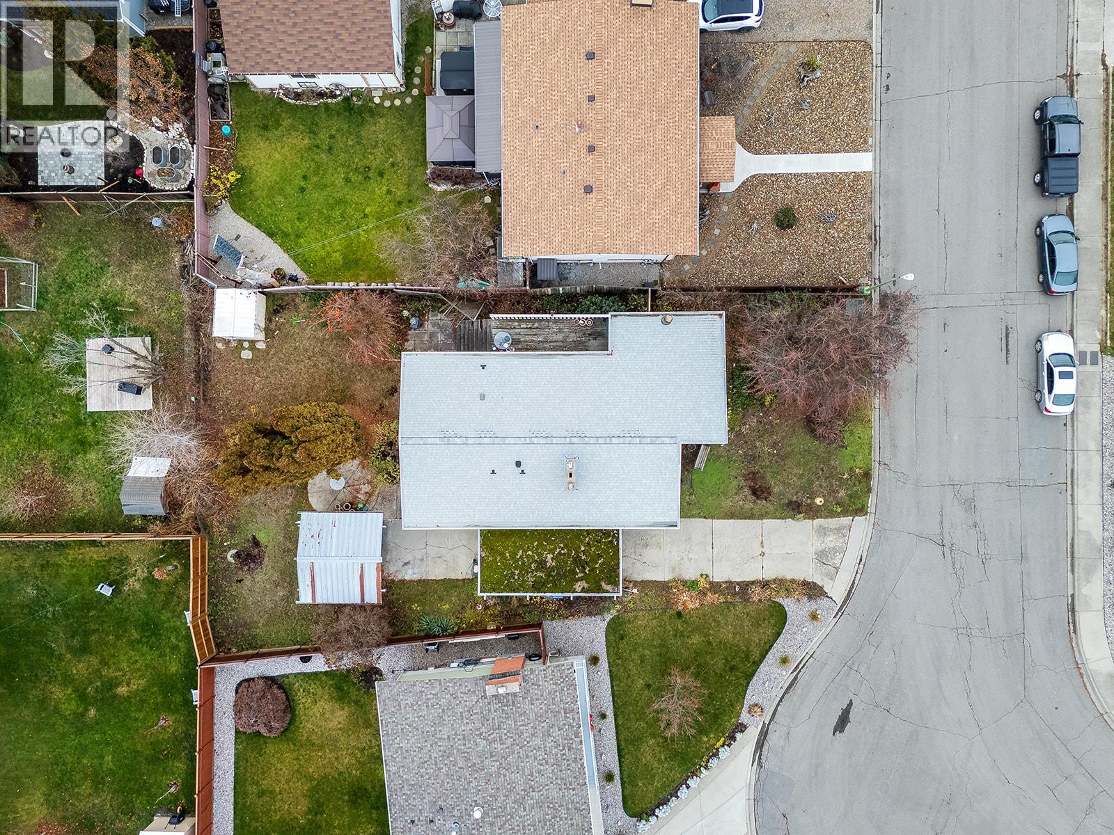 1424 Lombardy Square, Kelowna, British Columbia  V1Y 3S7 - Photo 45 - 10371127