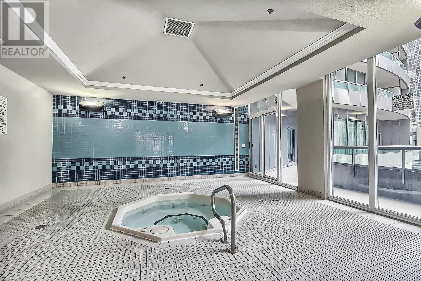 3615 - 30 Grand Trunk Crescent, Toronto, Ontario M5J 3A4 - Photo 38 - C12632262