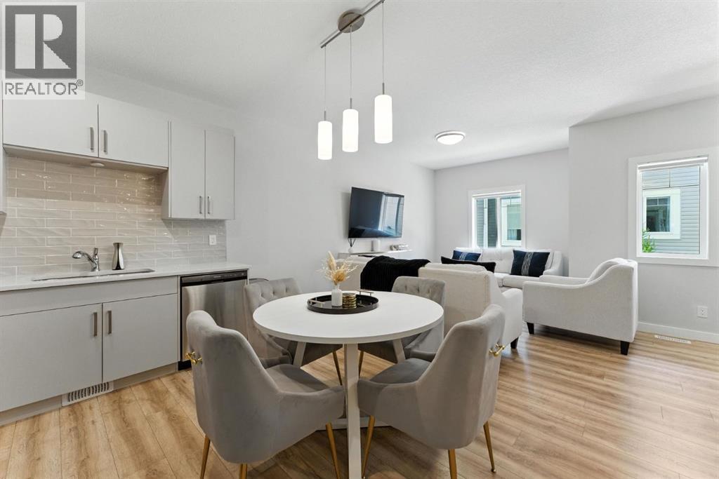 604 Canals Crossing Sw, Airdrie, Alberta  T4B 4L4 - Photo 9 - A2265598