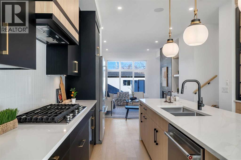 454 22 Avenue Ne, Calgary, Alberta  T2E 1T7 - Photo 8 - A2274133