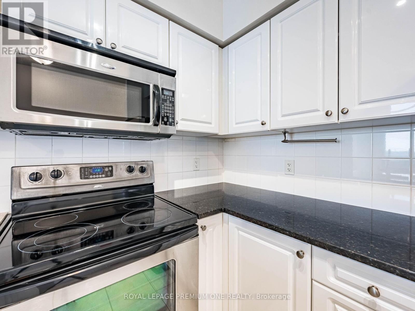 815 - 9225 Jane Street, Vaughan, Ontario  L6A 0J7 - Photo 19 - N12632228