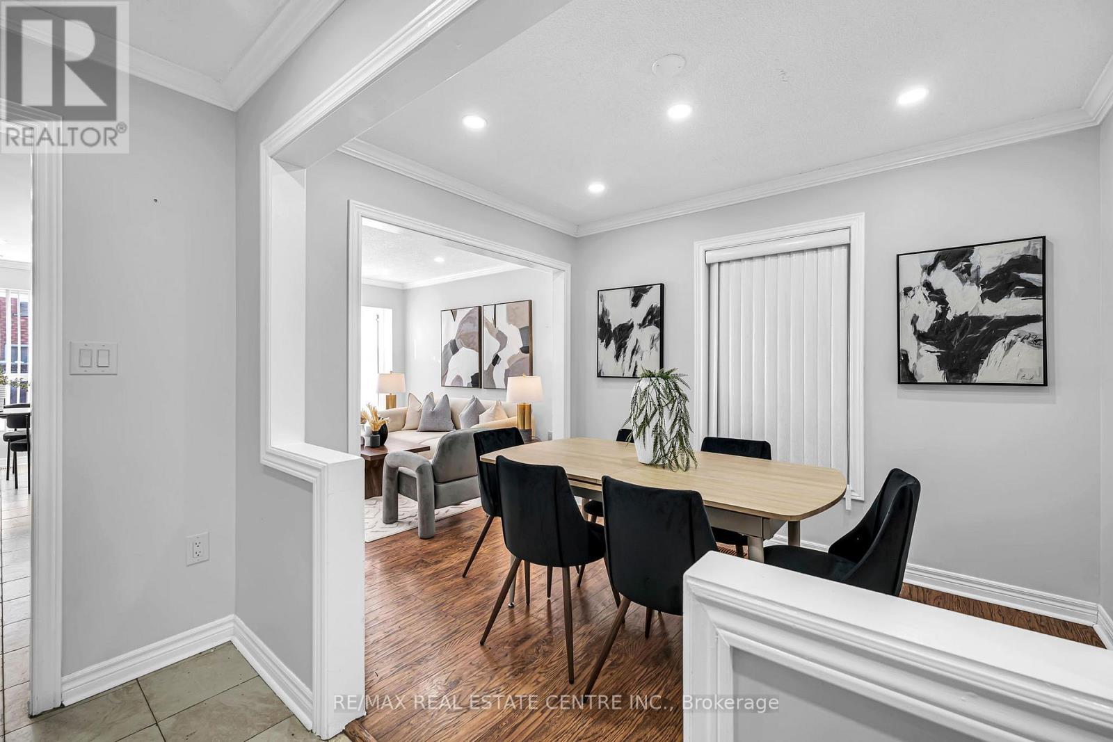 47 Brickyard Way N, Brampton, Ontario  L6V 4L6 - Photo 6 - W12632234