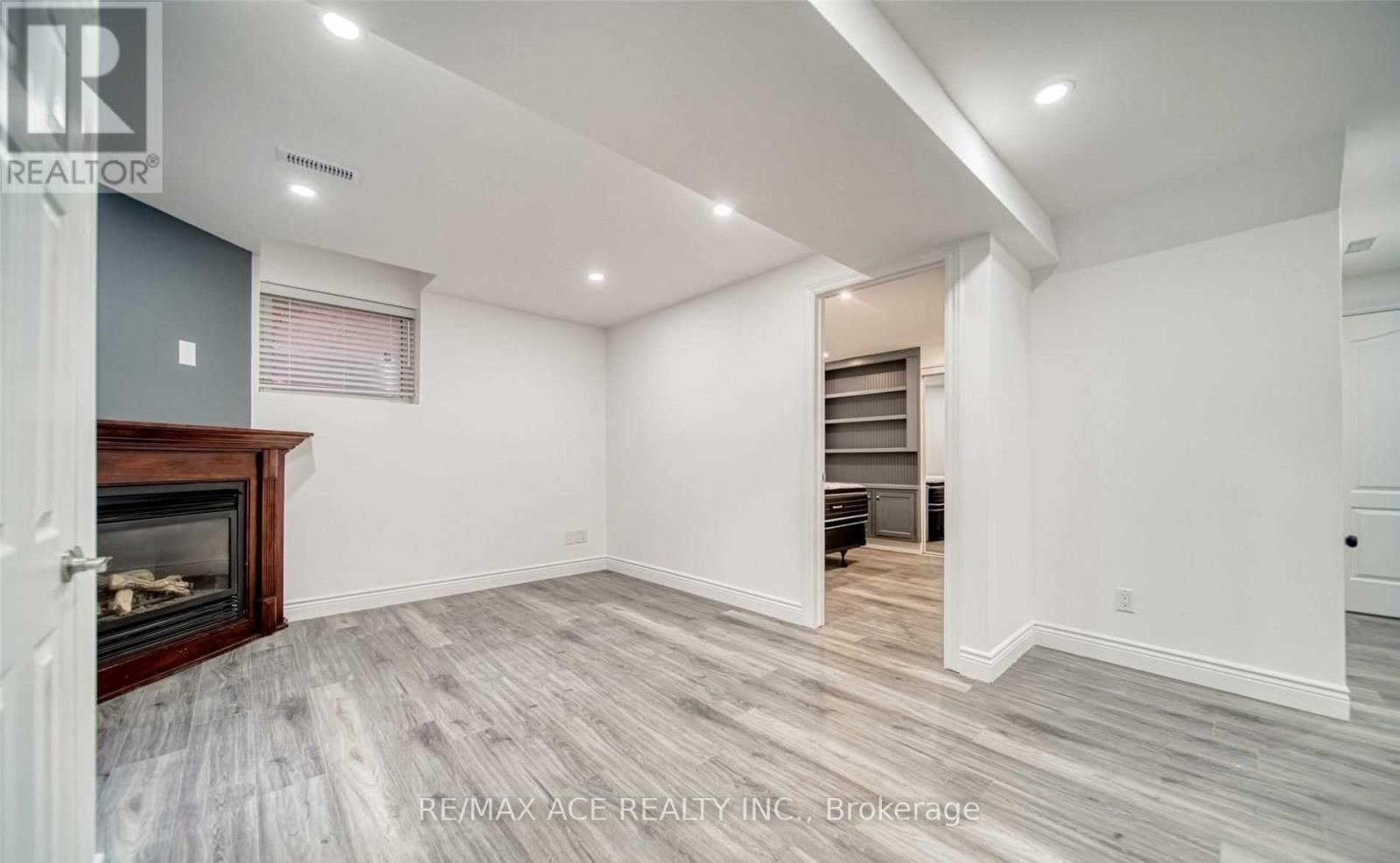 Bsmt - 5 Baybrook Road, Brampton, Ontario  L7A 1L4 - Photo 4 - W12632240