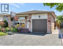 39 MARILYN COURT, Hamilton, Ontario