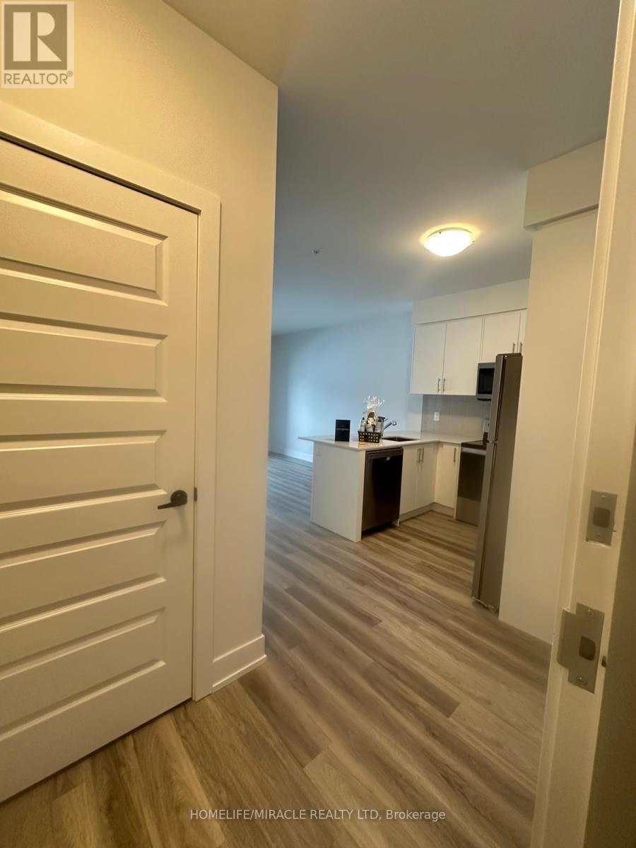 310 - 1100 Lackner Place, Kitchener, Ontario  N2A 0M1 - Photo 8 - X12632236