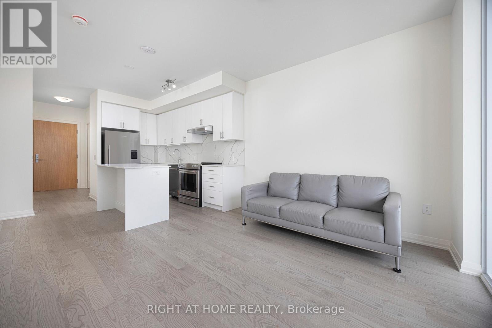 2718 - 8960 Jane Street, Vaughan, Ontario  L4K 0N9 - Photo 13 - N12632264