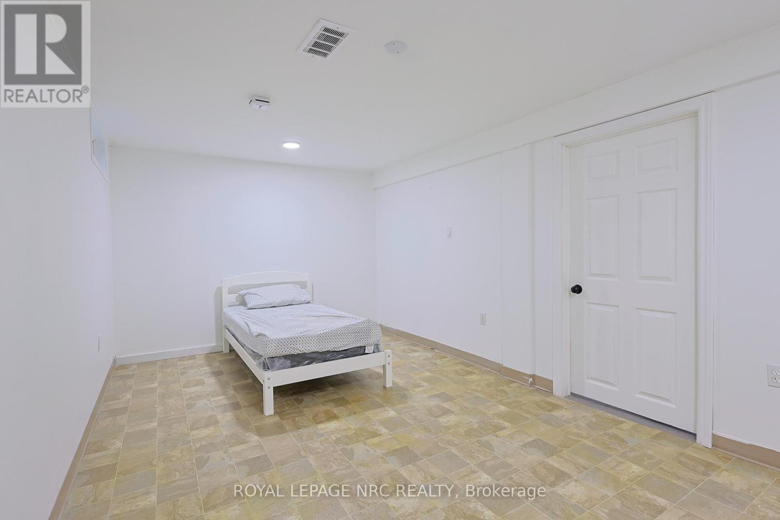 70 - 65 Dorchester Boulevard, St. Catharines, Ontario  L2M 7T7 - Photo 38 - X12632274