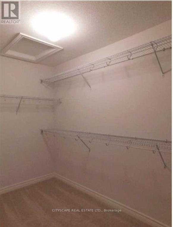 87 Sonoma Valley Crescent E, Hamilton, Ontario  L9B 0J3 - Photo 11 - X12630848