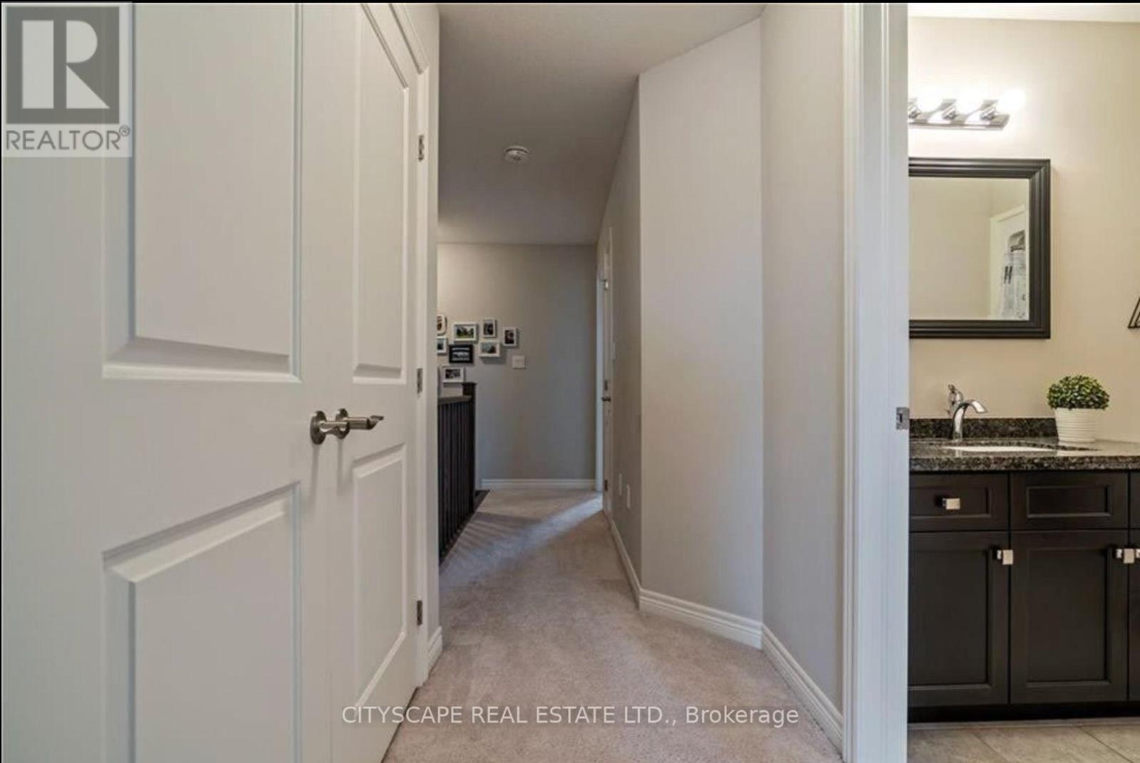 87 Sonoma Valley Crescent E, Hamilton, Ontario  L9B 0J3 - Photo 7 - X12630848