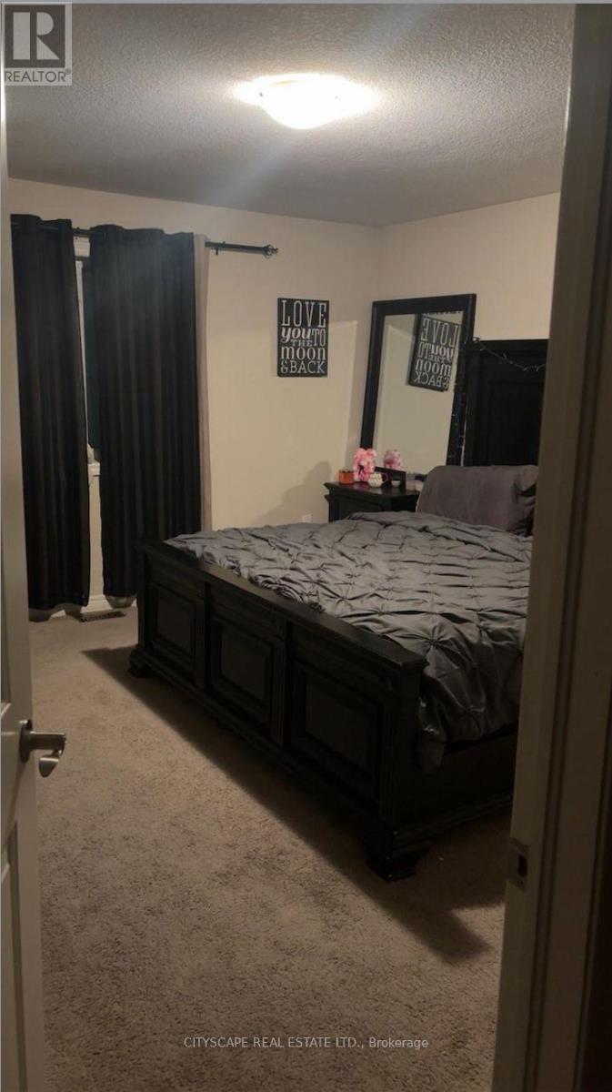 87 Sonoma Valley Crescent E, Hamilton, Ontario  L9B 0J3 - Photo 8 - X12630848