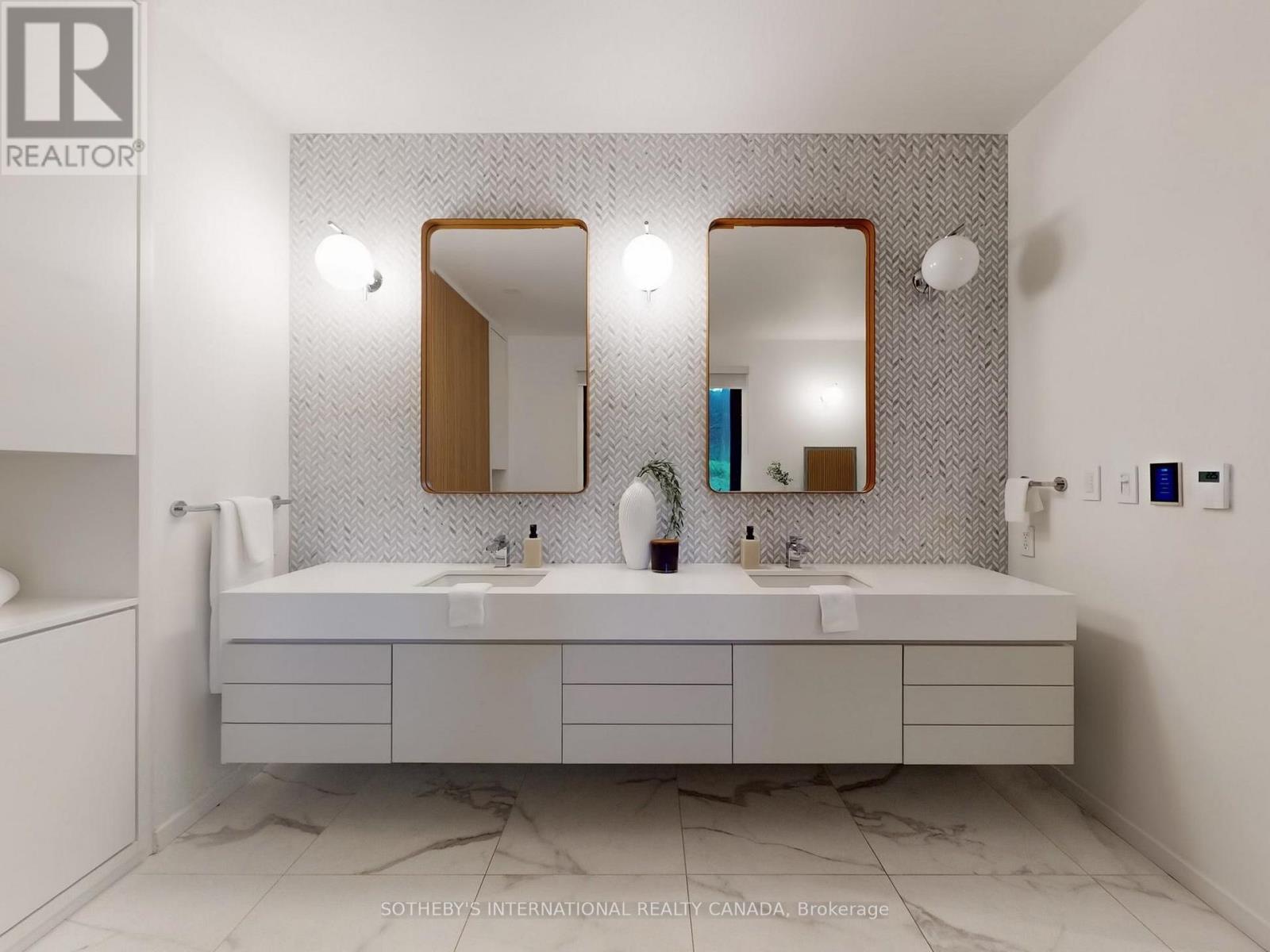 12 Winton Road, Toronto, Ontario  M4N 3E3 - Photo 30 - C12632276