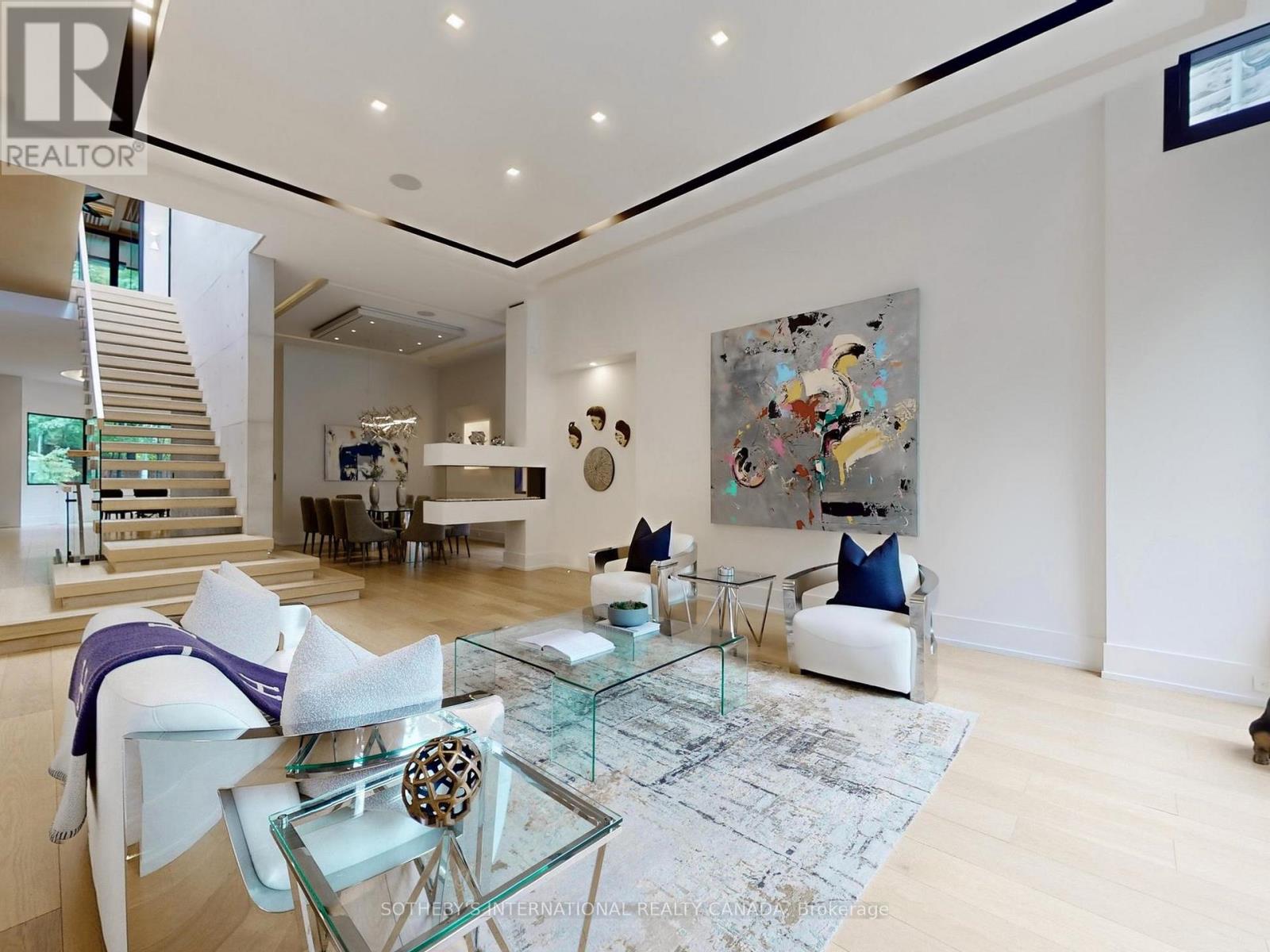 12 Winton Road, Toronto, Ontario  M4N 3E3 - Photo 4 - C12632276