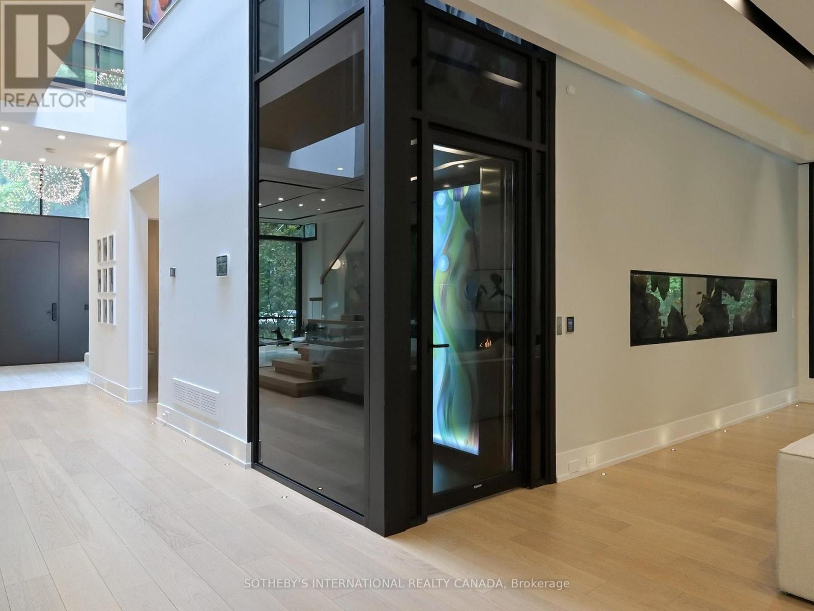 12 Winton Road, Toronto, Ontario  M4N 3E3 - Photo 5 - C12632276